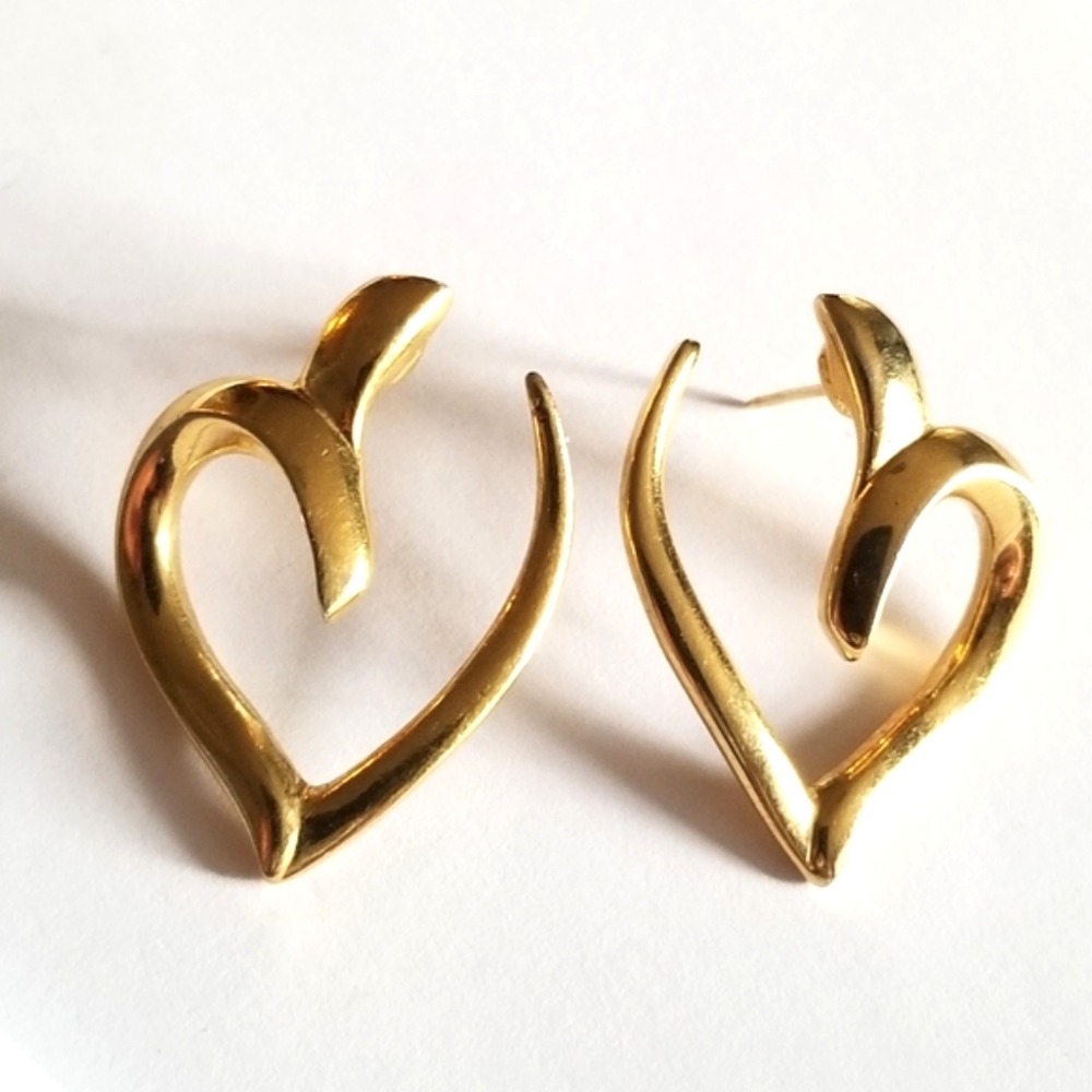 Vintage Monet open heart shaped earrings gold tone metal pierced post backs